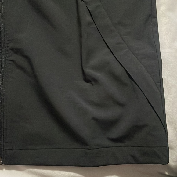 Under Armour Men's Windstrike Jacket - Picture 8 of 10